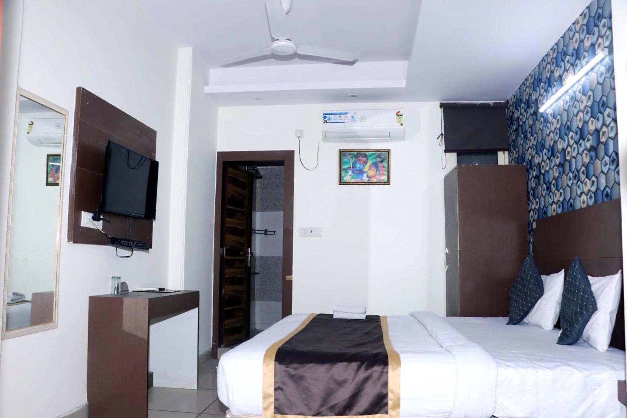 Airport Hotel Edge Home Stay นิวเดลี ภายนอก รูปภาพ